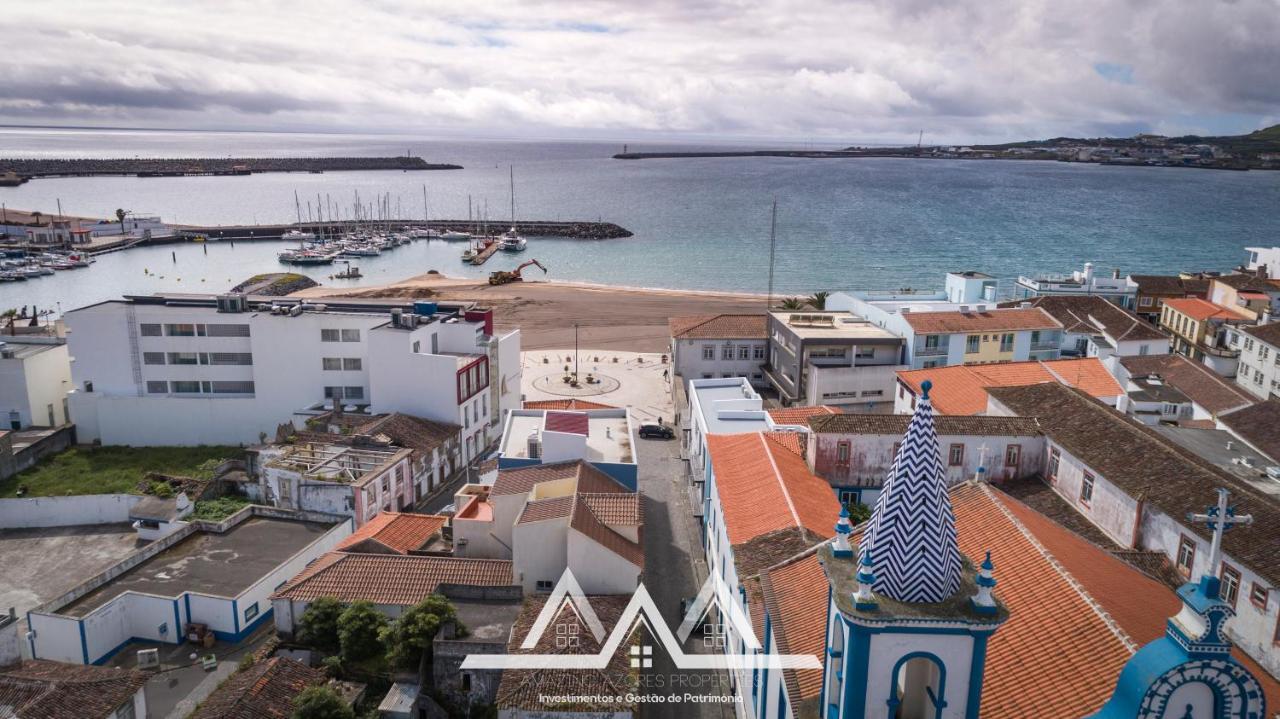 White House I Daire Praia da Vitória Dış mekan fotoğraf